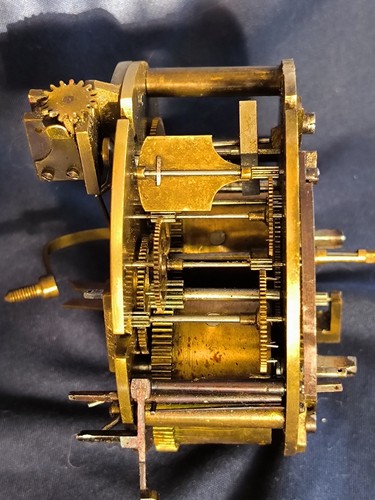 Altes pendulenwerk - altes,